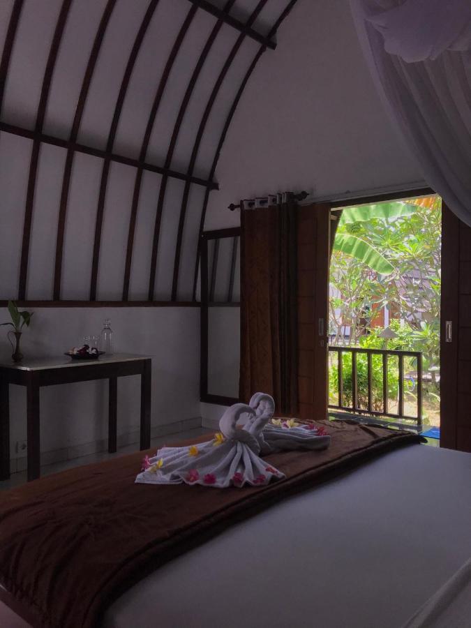 Mustika Ocean Lodge Gili Air Ngoại thất bức ảnh
