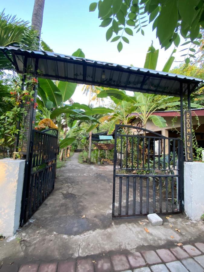 Mustika Ocean Lodge Gili Air Ngoại thất bức ảnh