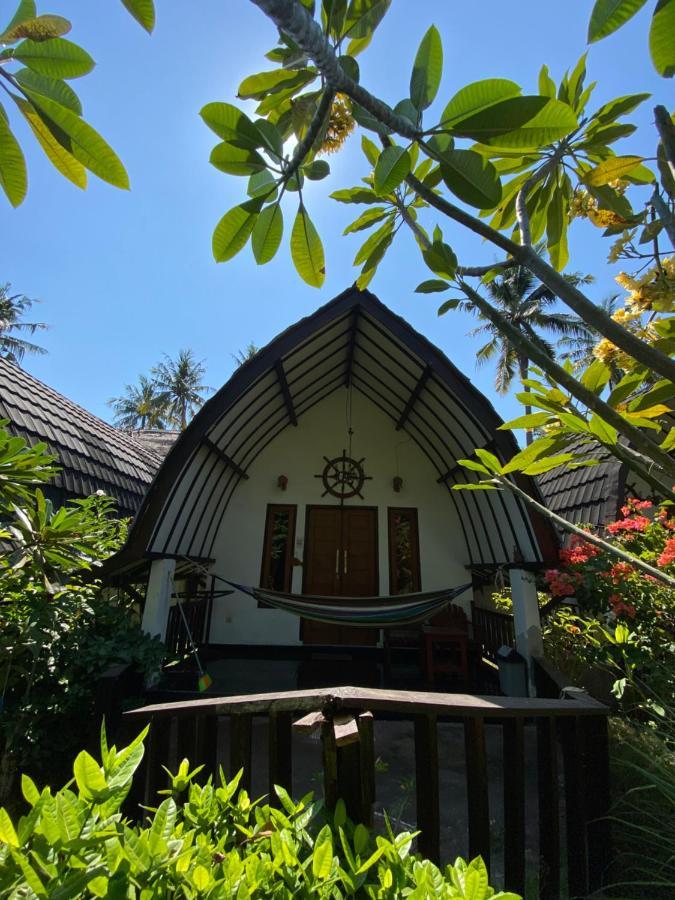 Mustika Ocean Lodge Gili Air Ngoại thất bức ảnh